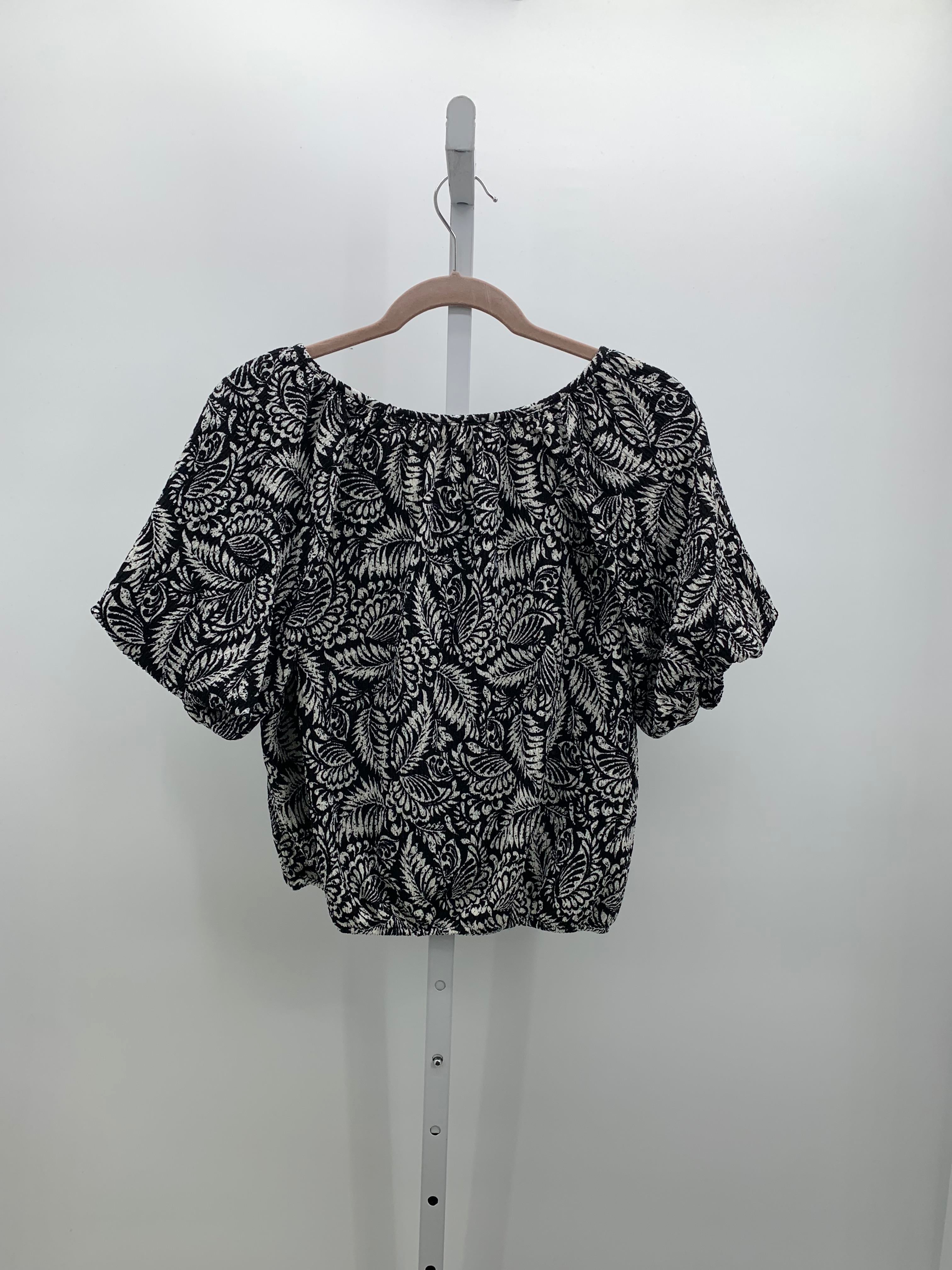 Loft Size Medium Misses Short Sleeve Shirt