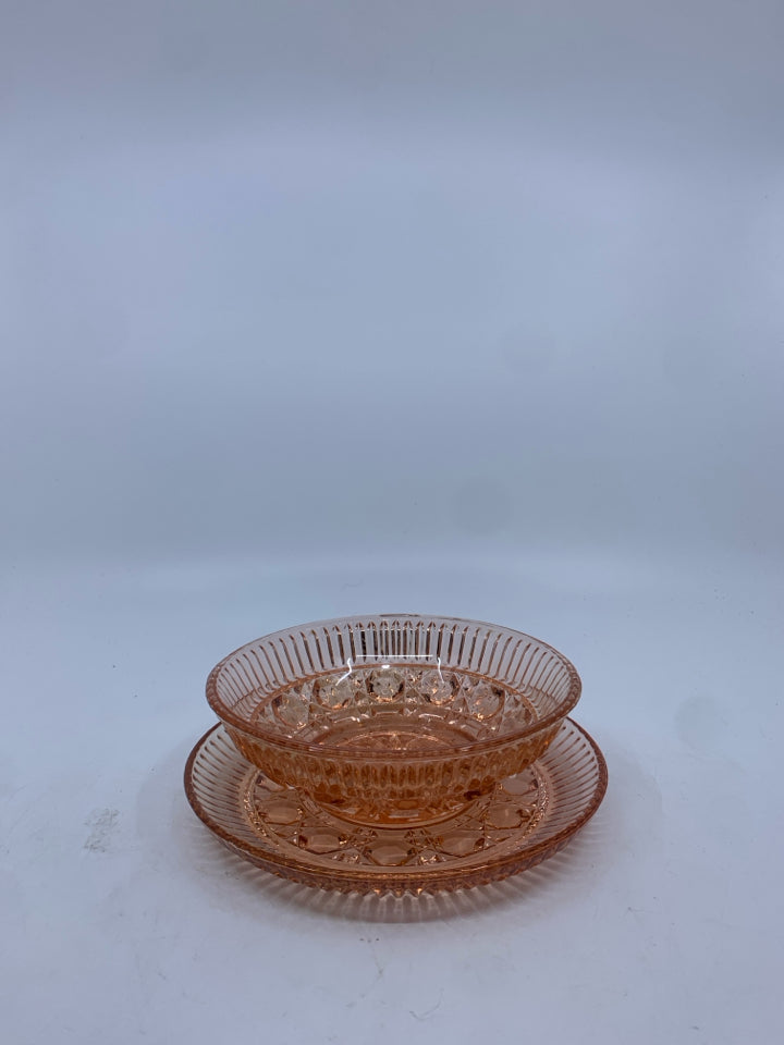 2PC PEACH GLASS BOWL+CATCH PLATE -RIBBED+SHAPES DESIGNS.