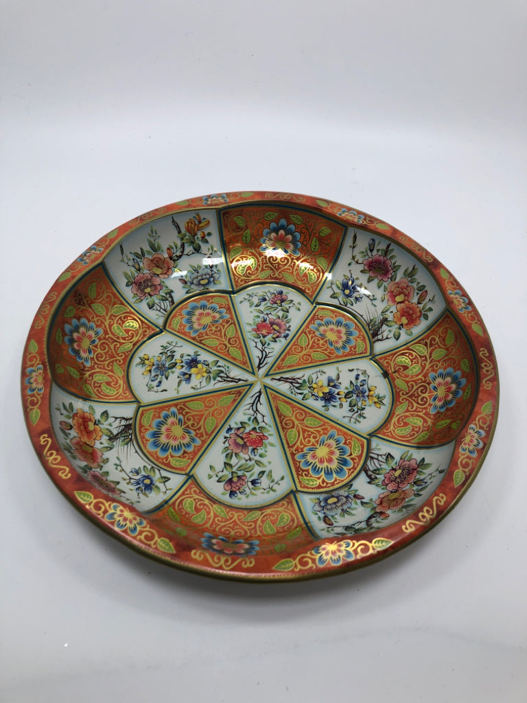 VTG ROUND TIN FLORAL BOWL.