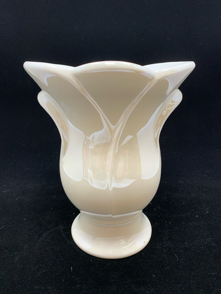 WHITE TULIP SHAPED VASE.