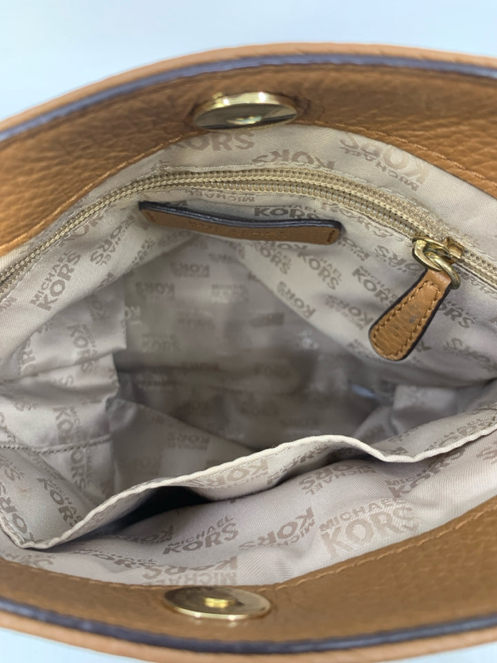 Michael Kors Hamilton Crossbody