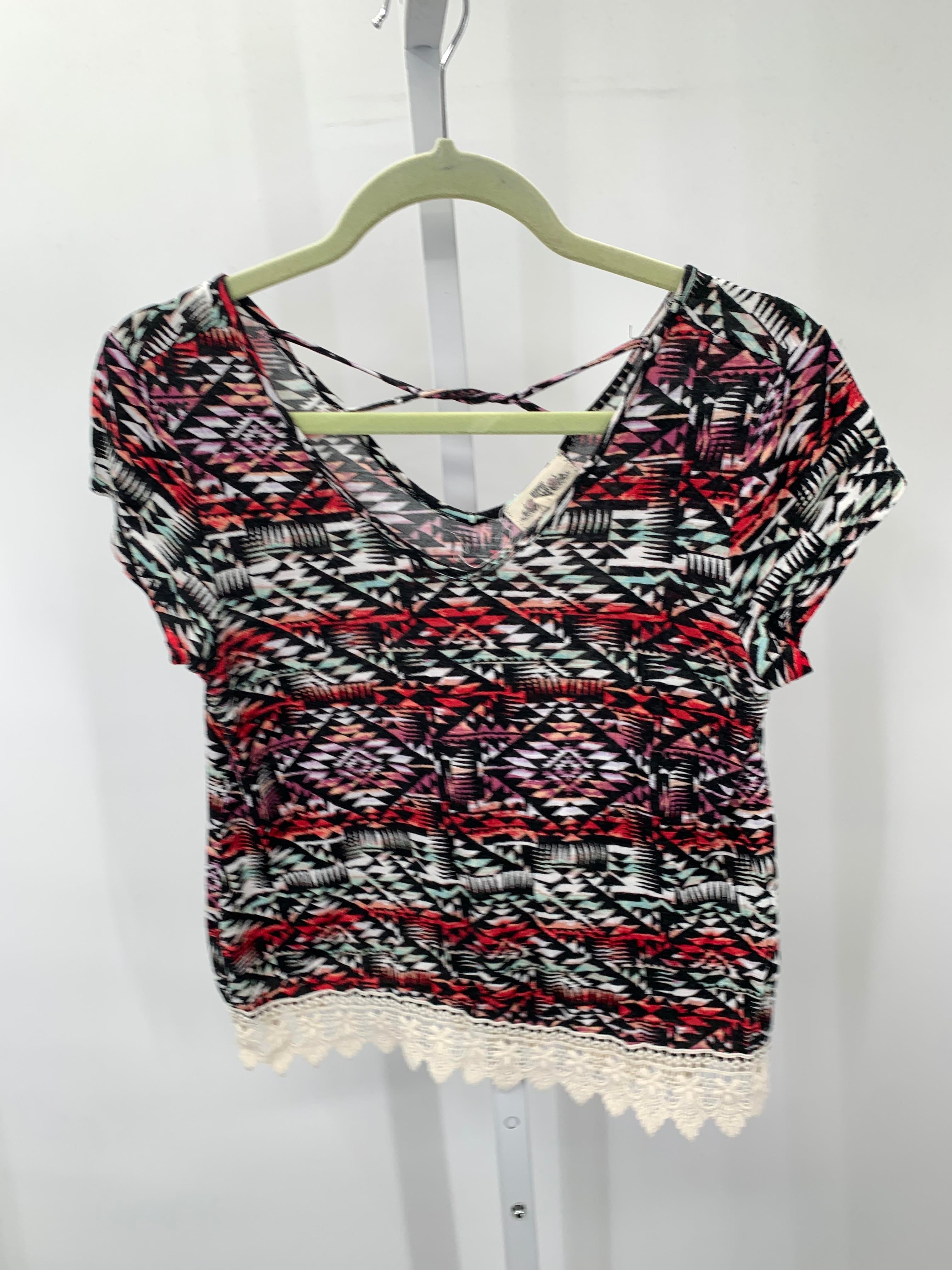 Hippie Rose Size Small Juniors Short Sleeve Shirt