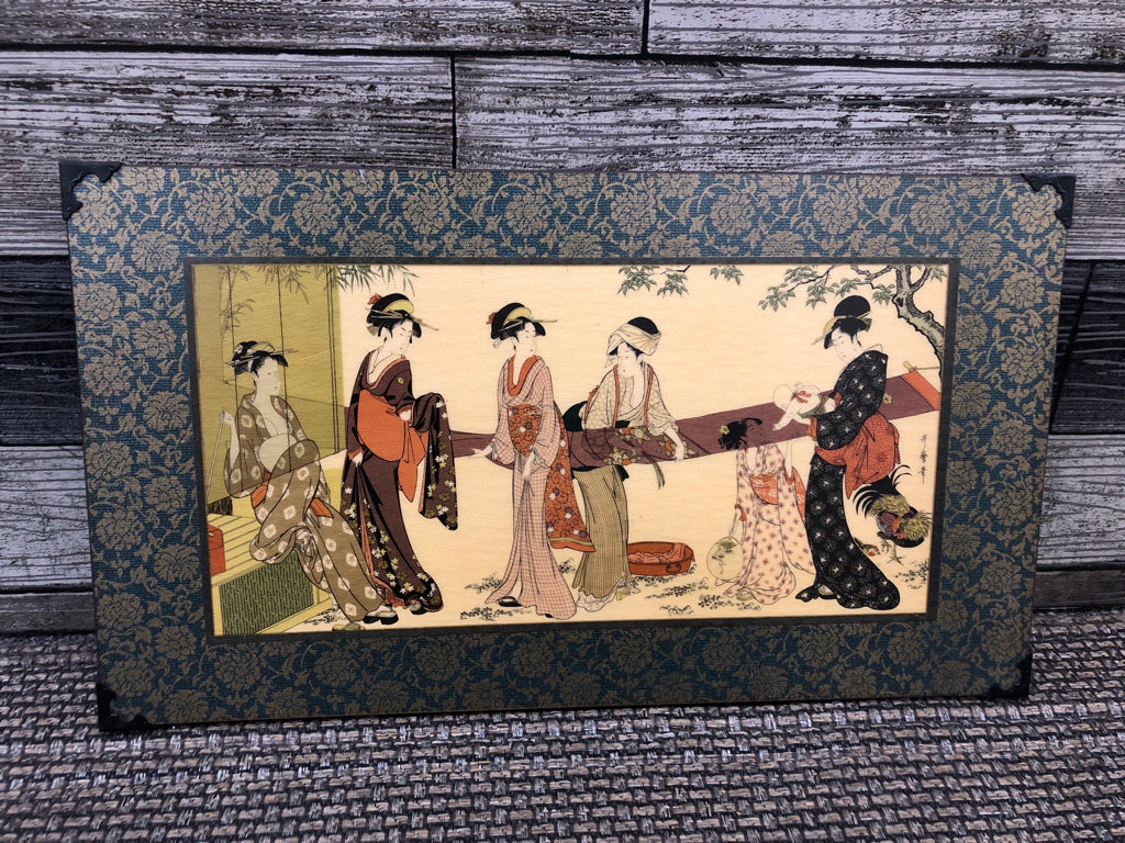 3 WOMEN ASIAN STYLE WALL HANGING.