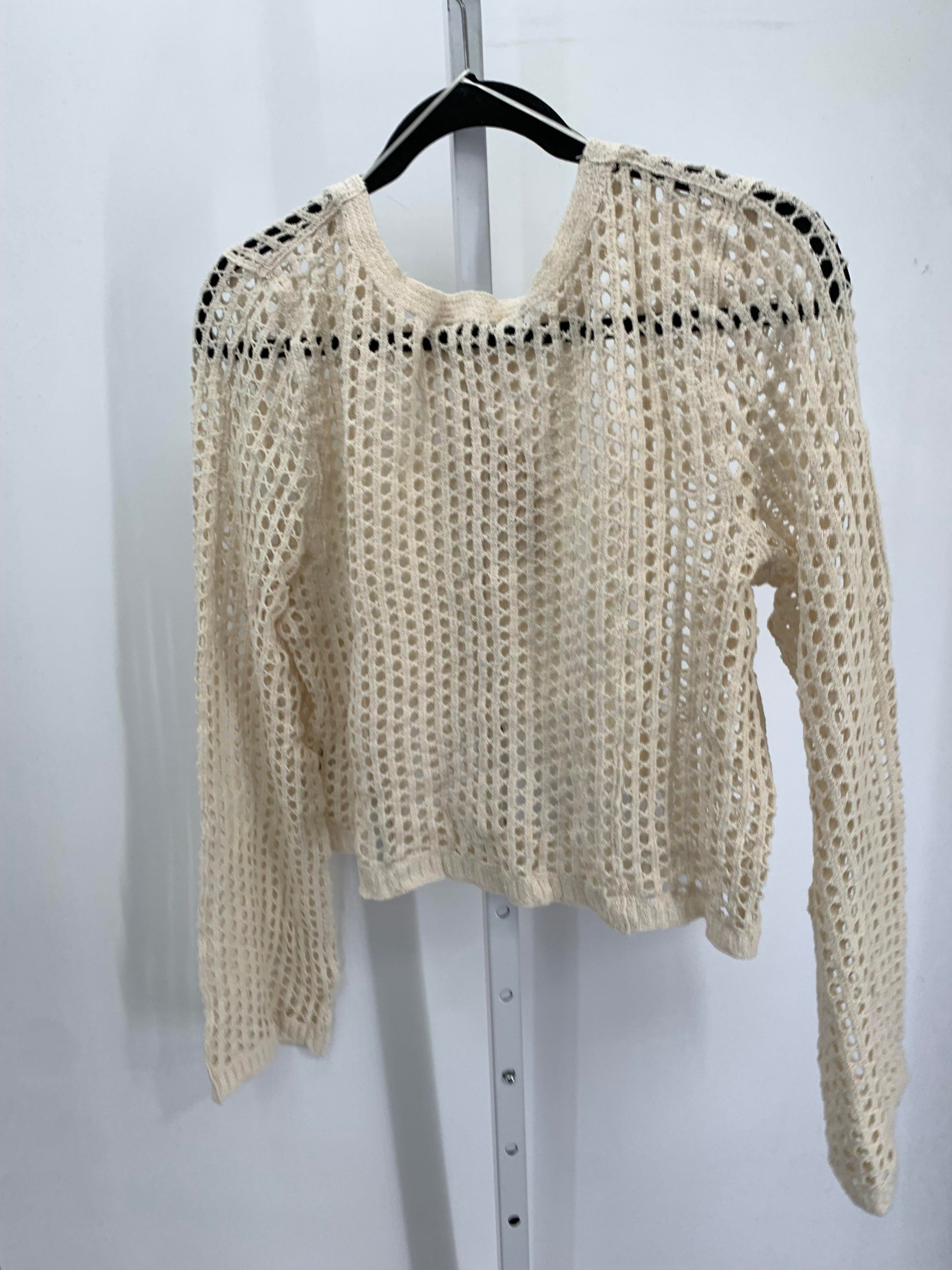 Size Large Juniors Long Sleeve Sweater