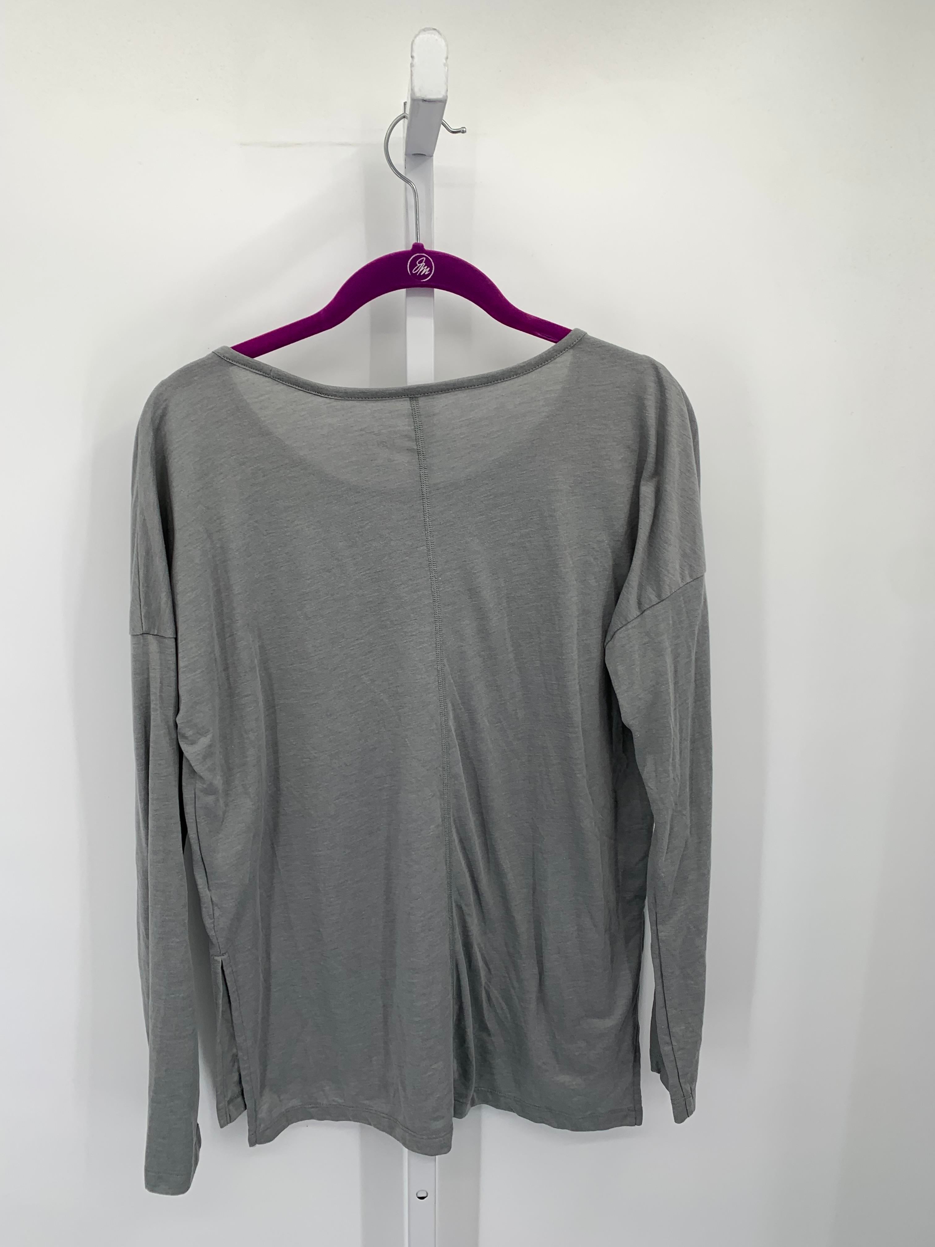 Nike Size Medium Misses Long Sleeve Shirt