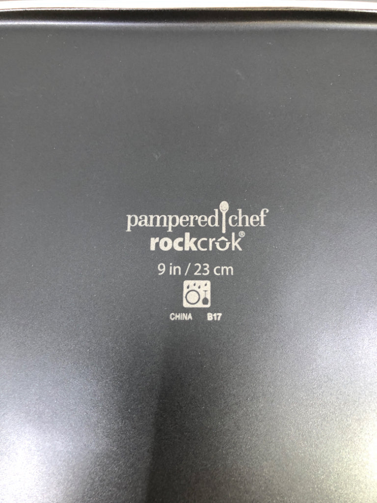 PAMPERED CHEF ROCKCROK SQUARE GRILL STONE.