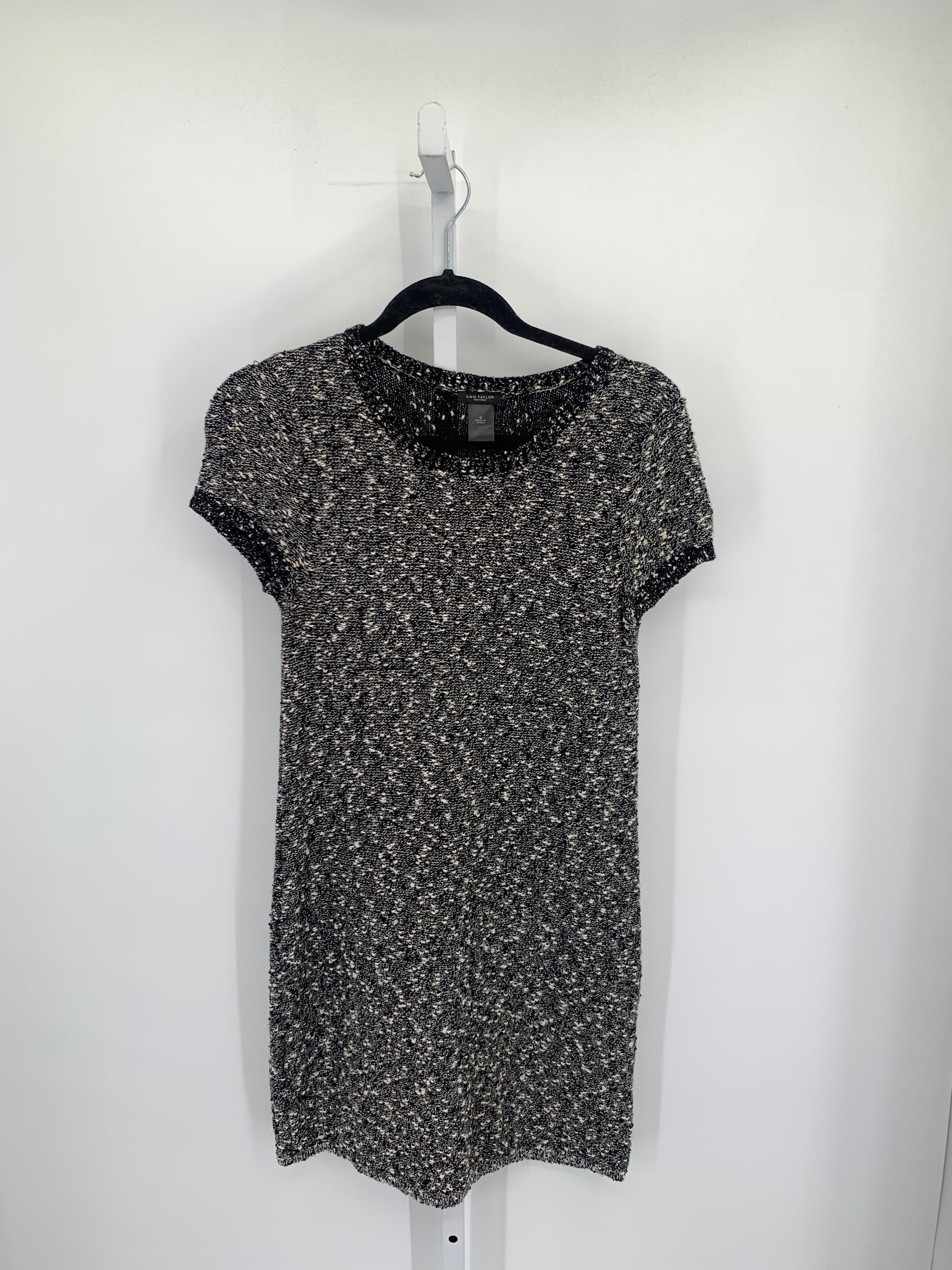 Ann Taylor Size Small Misses Short Sleeve Dress