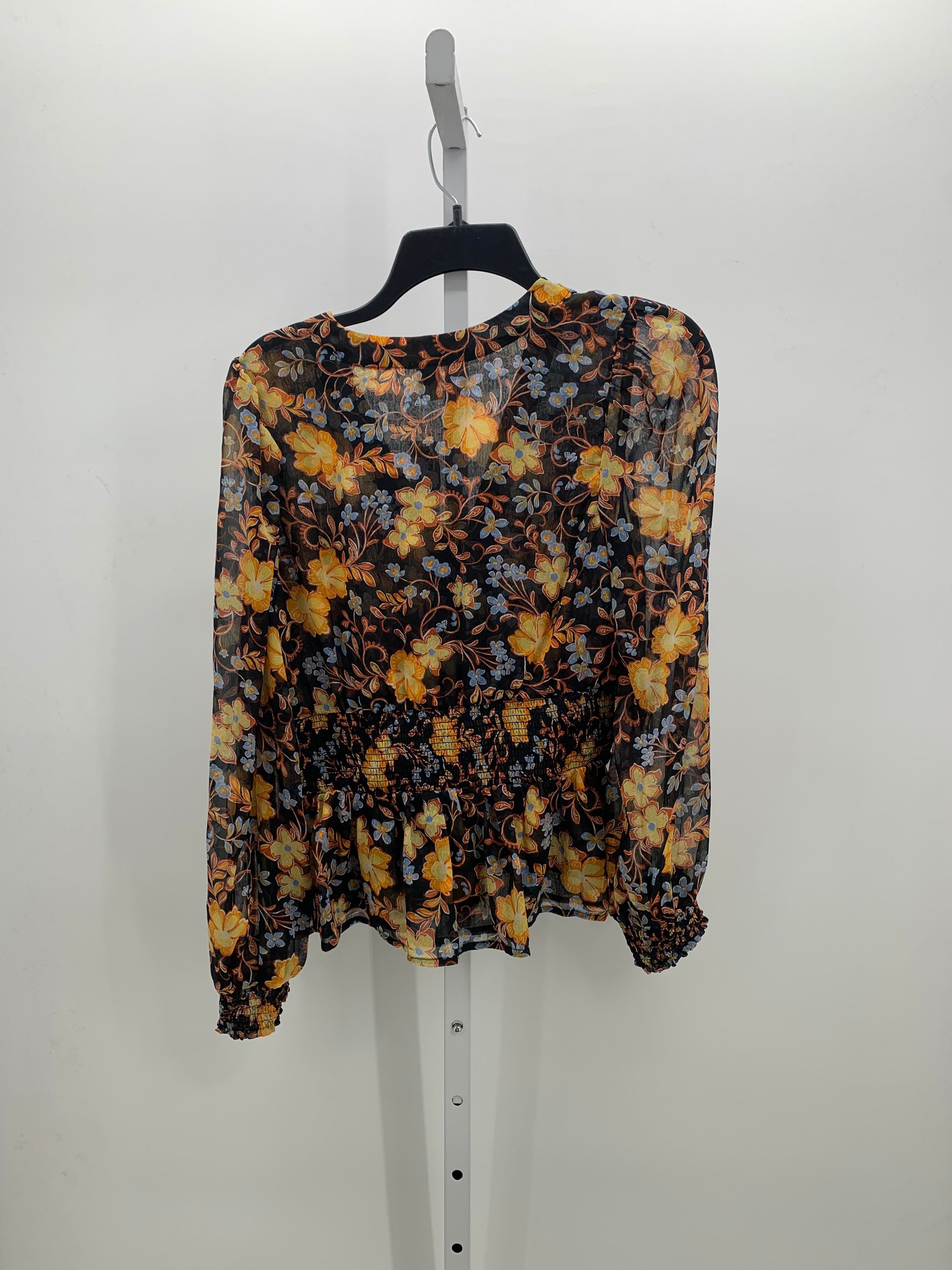 Old Navy Size Medium Misses Long Sleeve Shirt
