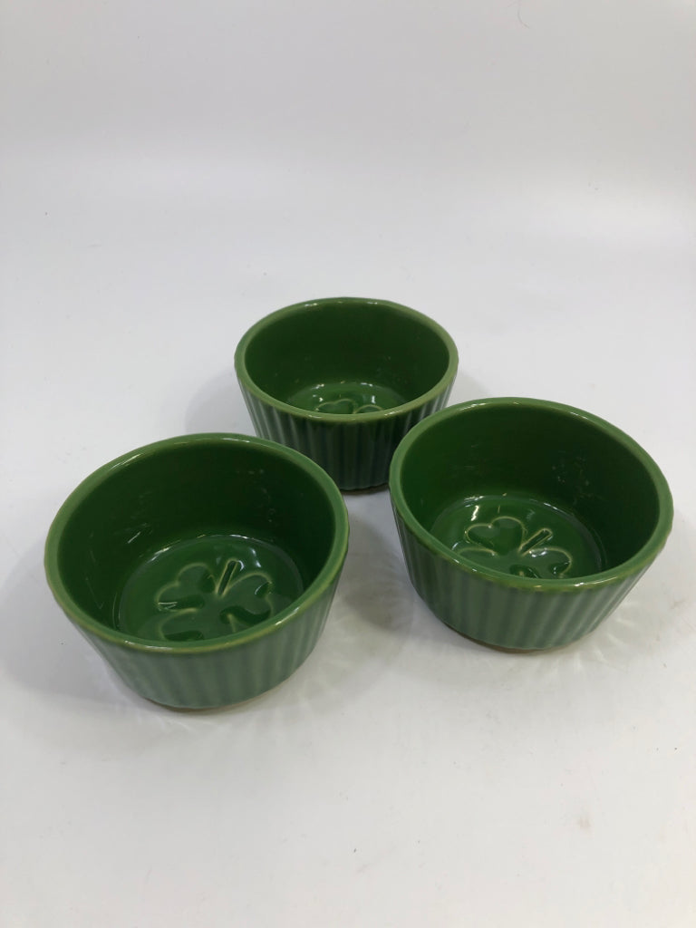 3PC GREEN SHAMROCK STONEWARE RAMEKIN/ MINI DISH.