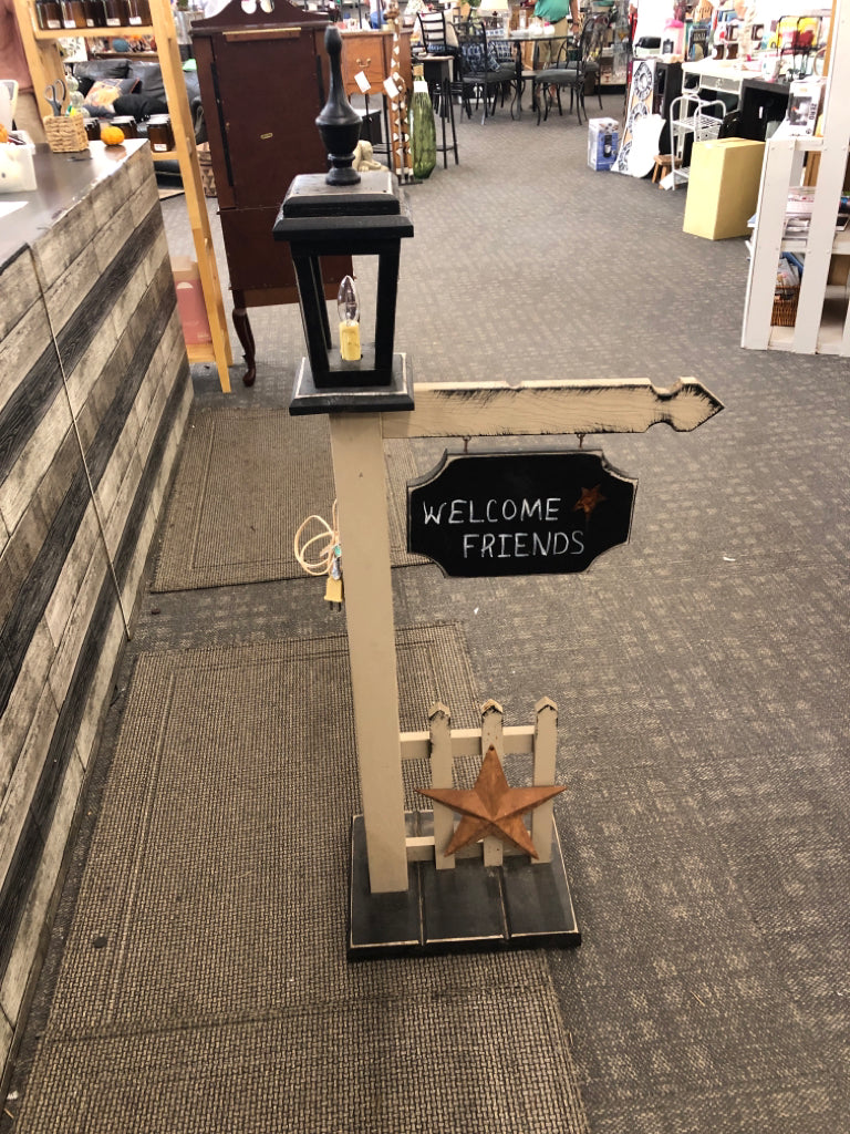 WELCOME FRIENDS WOOD LANTERN POST.