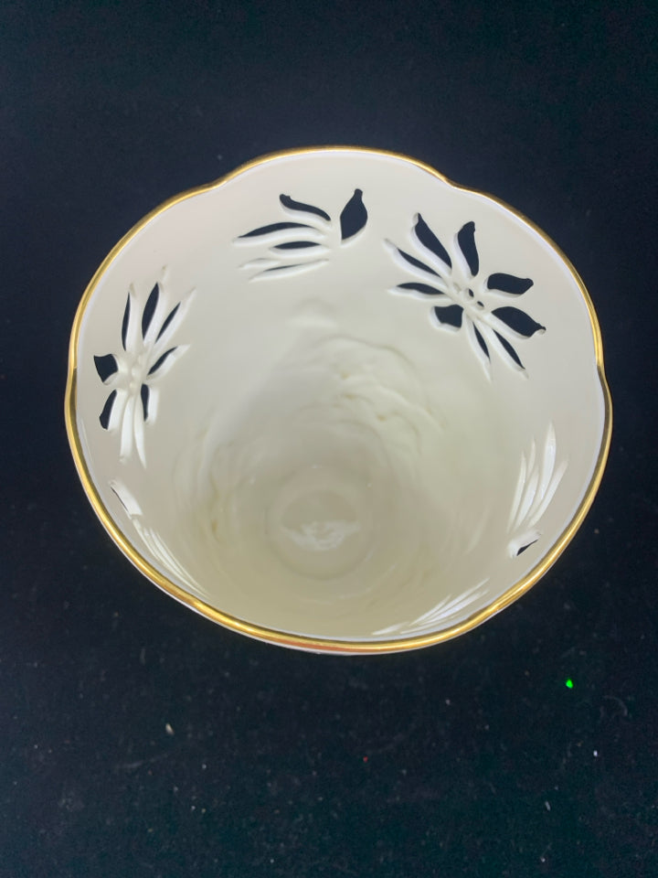 LENOX EMBOSSED FLOWERS W/CUTOUTS VASE.