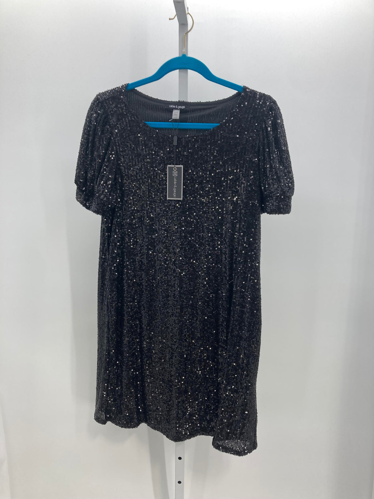 Cable & Gauge Size Large Misses Short Sleeve Dress