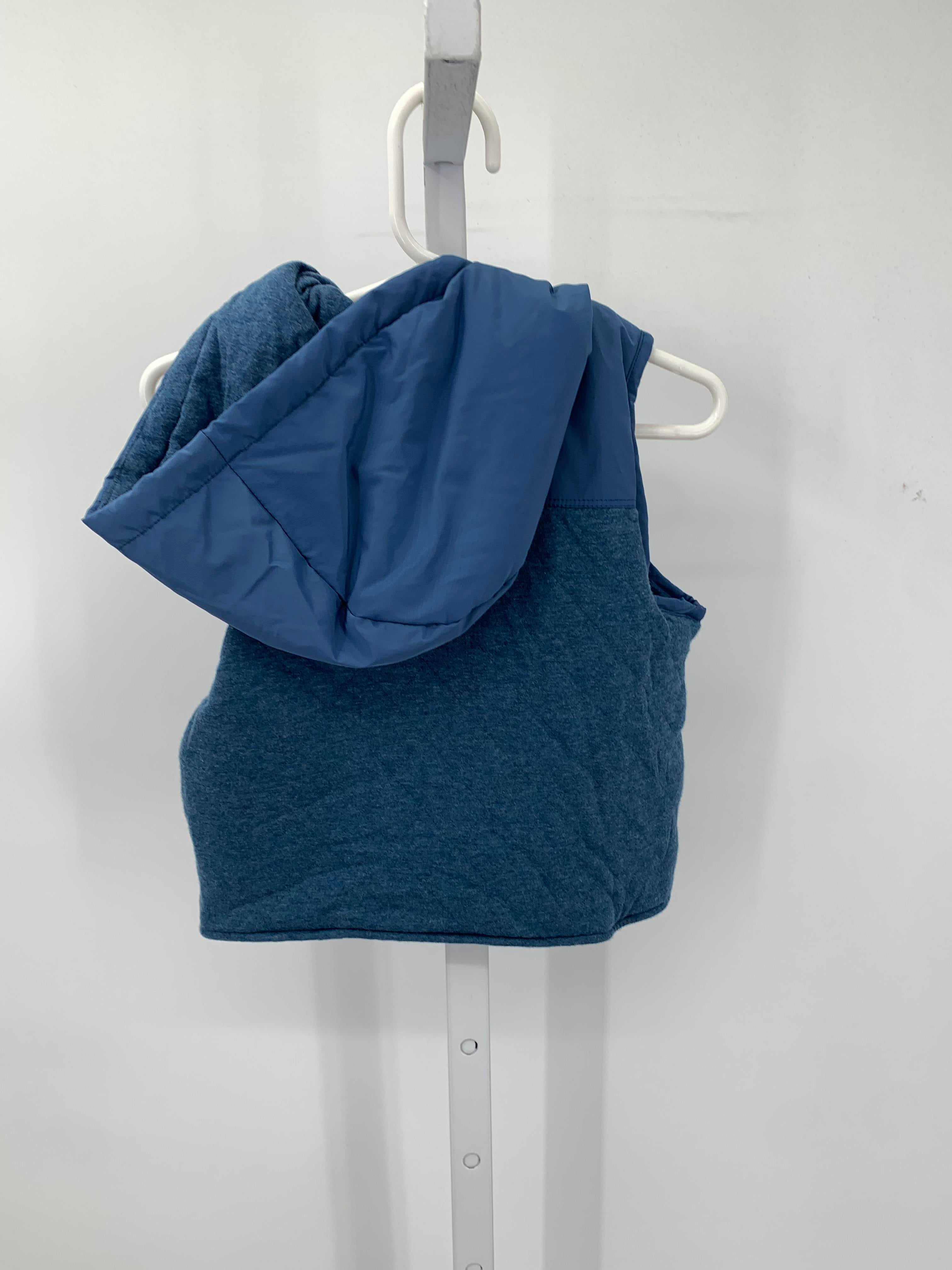 HOODED ZIP VEST