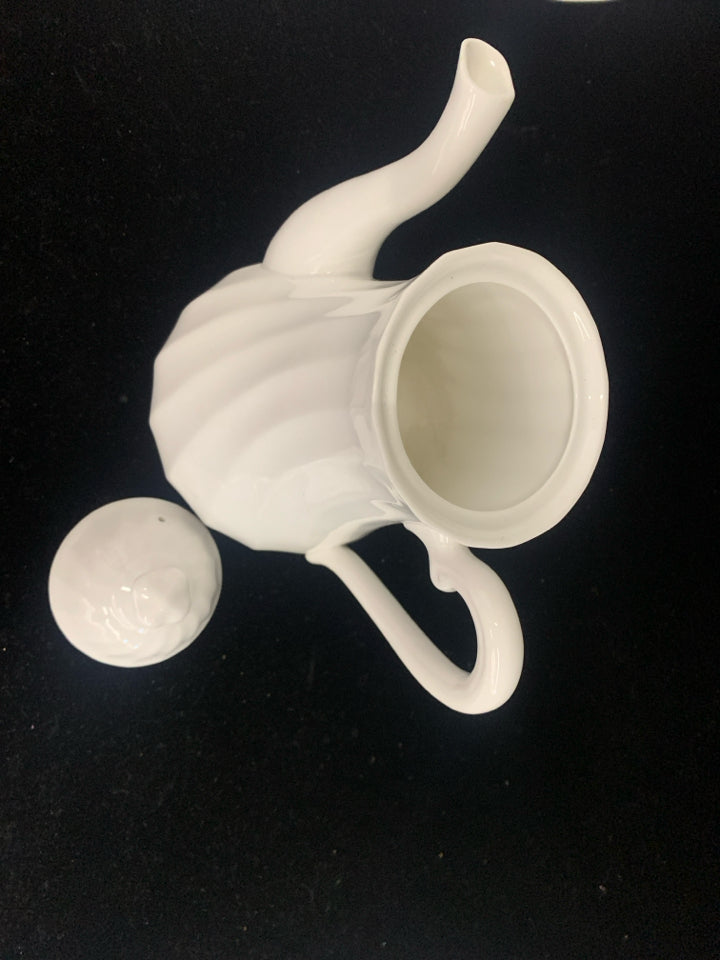 VTG TALL WHITE ROYAL TUSCAN COFFEE POT.