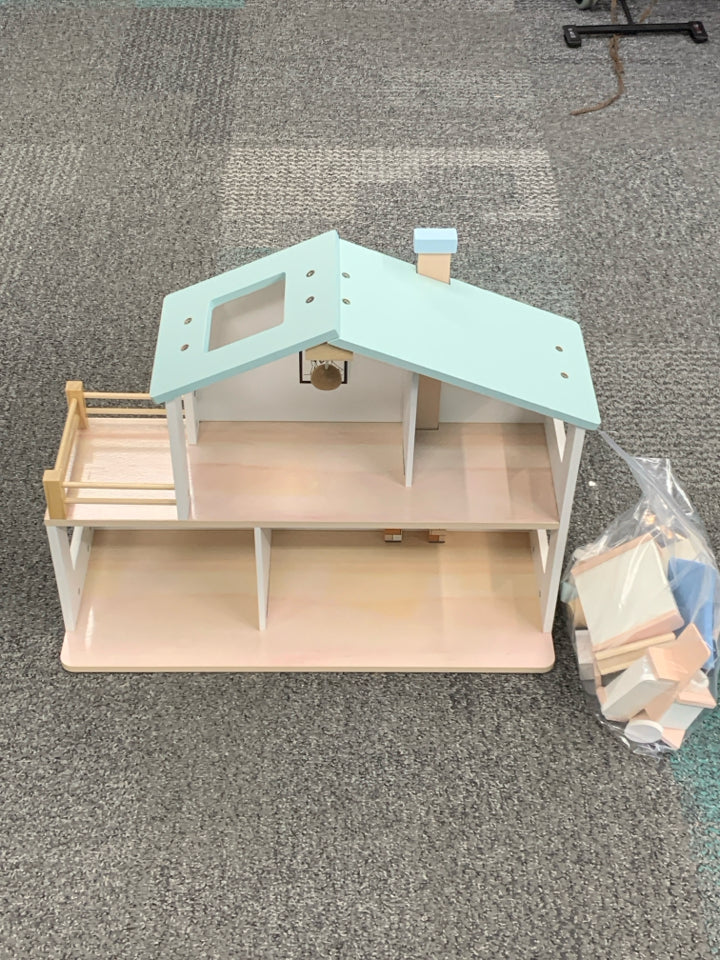 Jewelkeeper 2 Storey Wooden Dollhouse