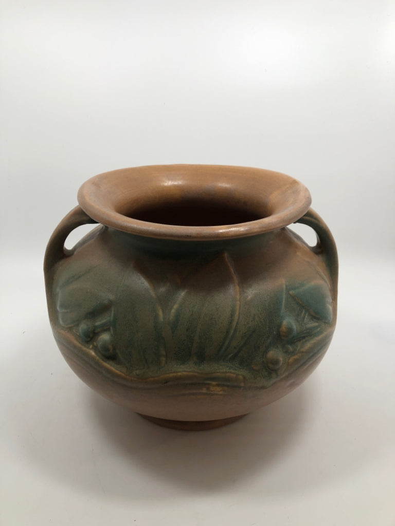 VTG FUCHSIA ROSE BOWL- NATURAL LEAF EMBOSSED STONEWARE VASE.