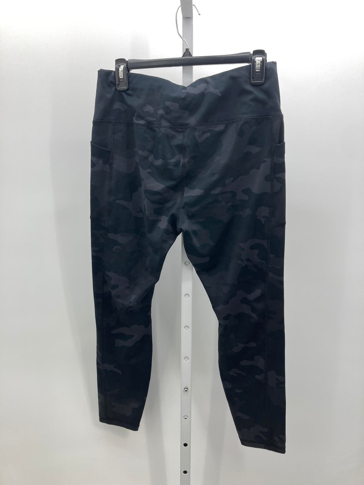 Avia Size Large Misses Leggings