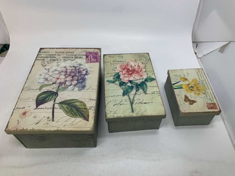 3 METAL FLOWER SCRIPT NESTING BOXES.