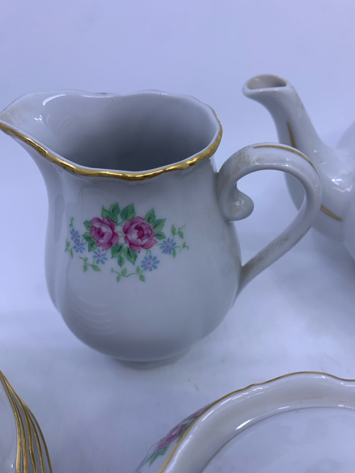 15 PC TEA SET WHITE WITH PINK FLORAL ROSE GOLD ACCENT.