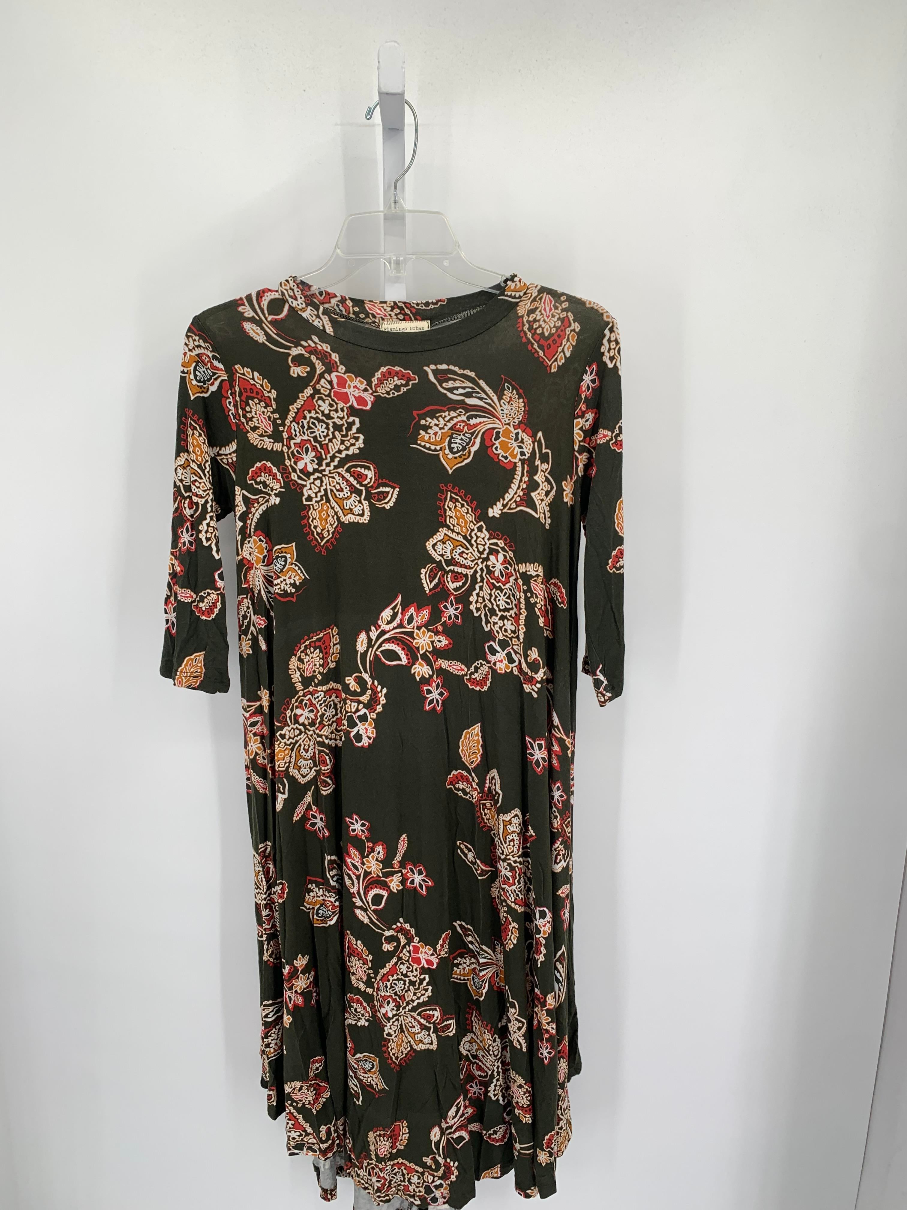 Size Small Misses Short Sleeve Dress