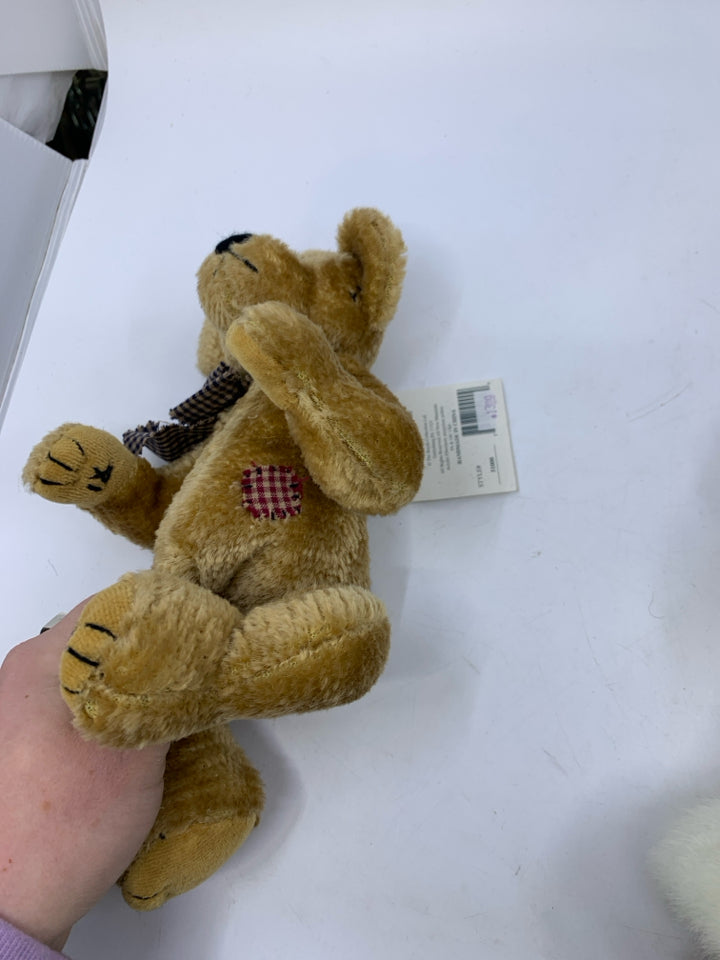 SHORT HAIR TAN BEAR W/ BLUE PLAID BOW BOYDS BEAR.