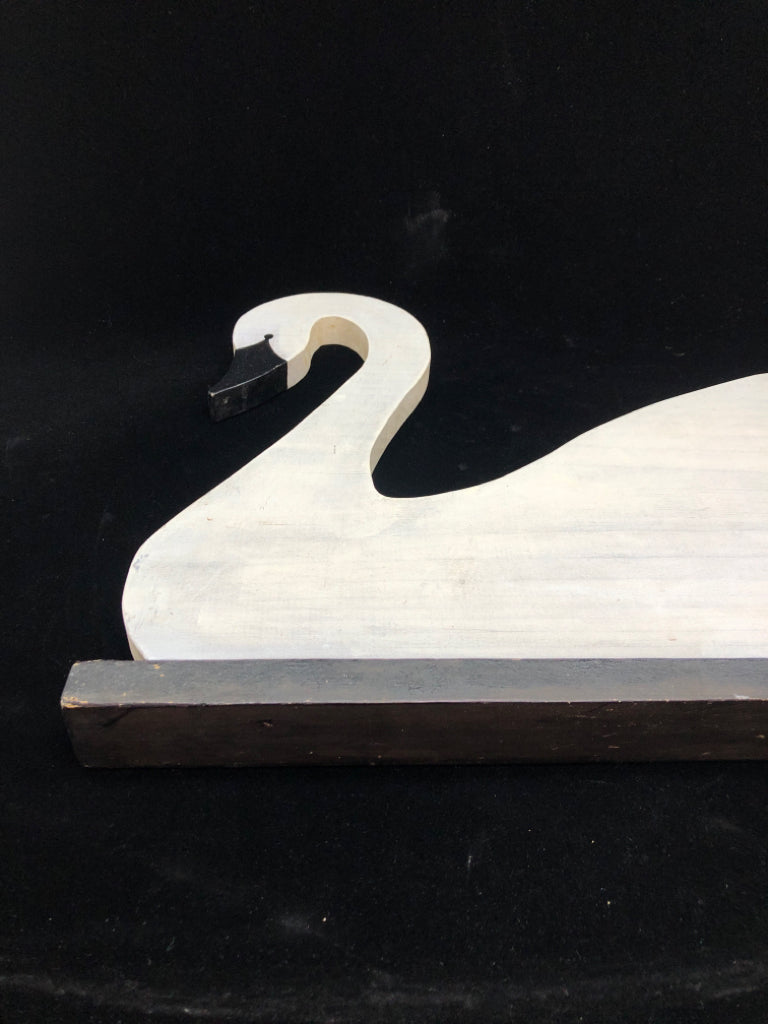 WOOD SWAN SHELF DECOR.