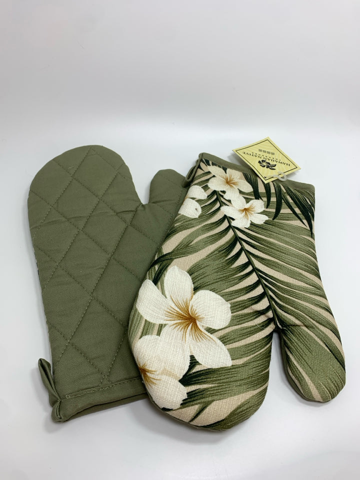 2PC NWT HAWAIIAN NATIVE OVEN MITS.