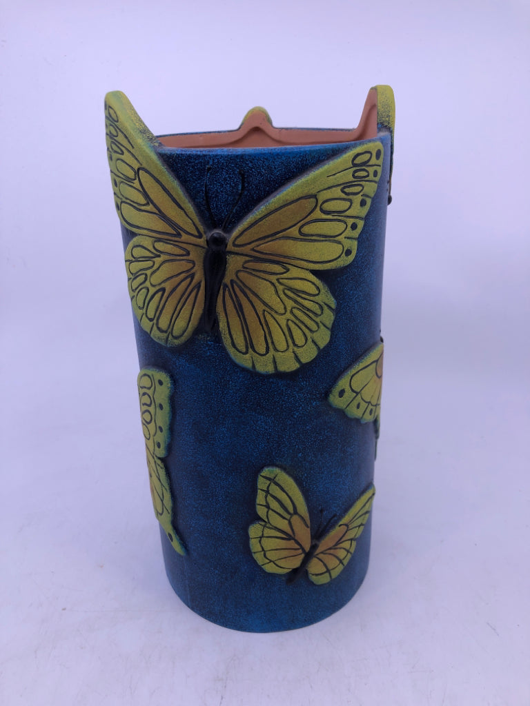 BLUE + YELLOW BUTTERFLIES BOTTLE SLEEVE.