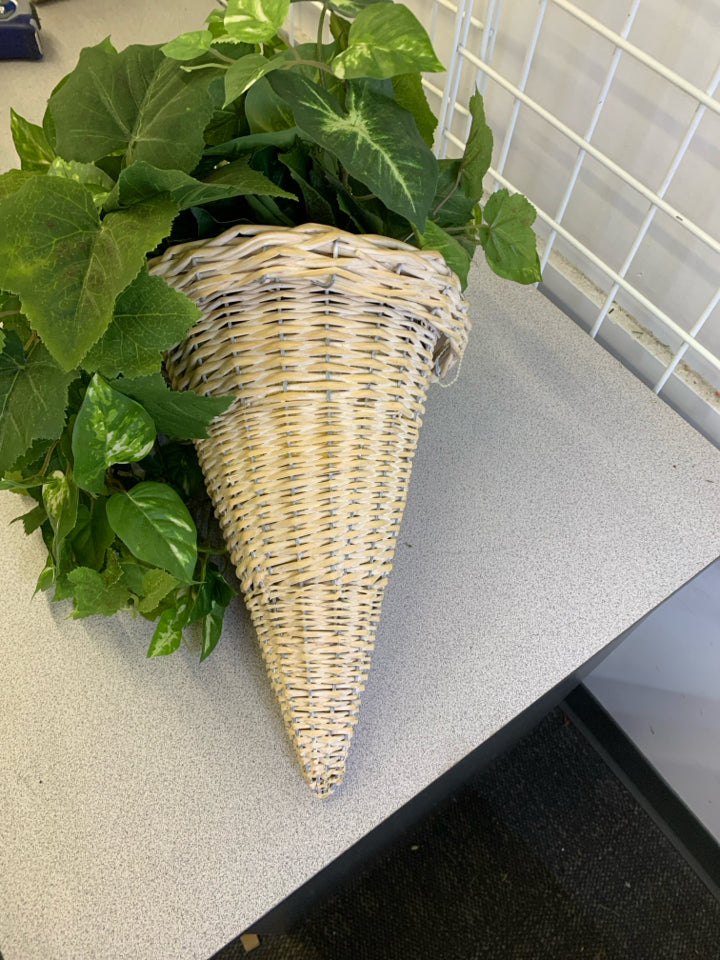 FAUX FERN IN WHITE CONE.