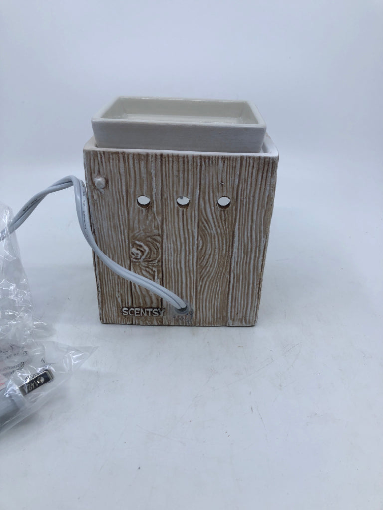 NIB "EVERY MOMENT MATTERS" WAX WARMER.