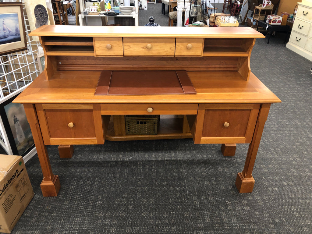 VTG CHERRY WOOD DESK W 5 DRAWERS AND LEATHER DESK PAD.