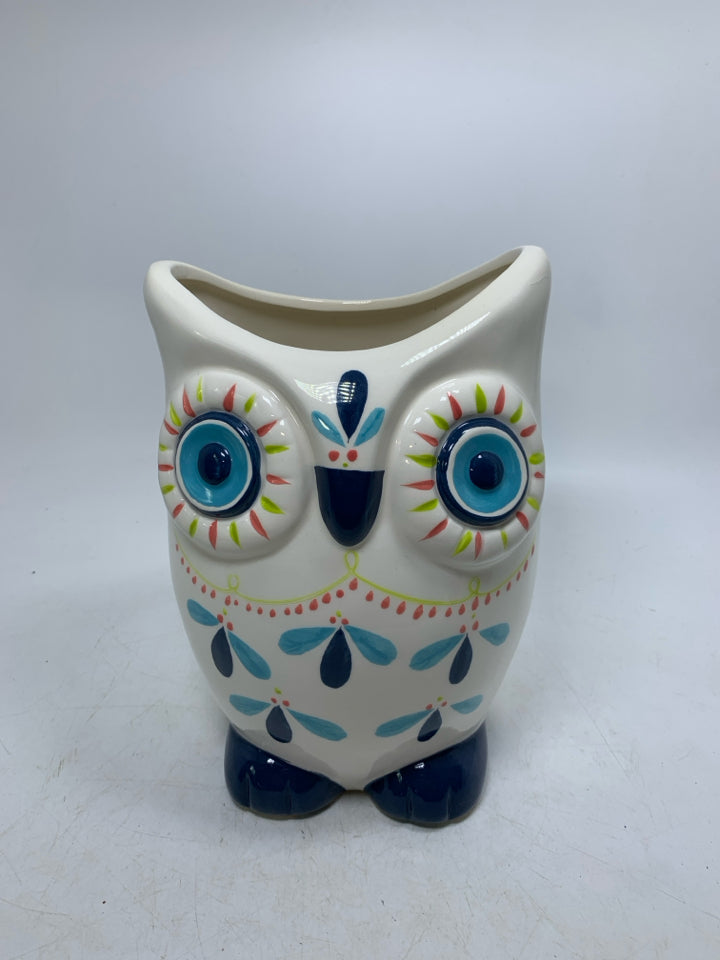OWL SHAPED VASE W/ COLORFUL FACE.