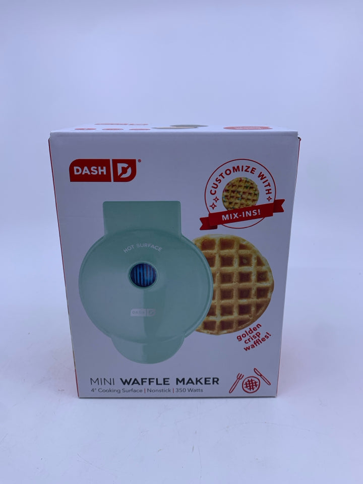 NIB TEAL MINI WAFFLE MAKER DASH.