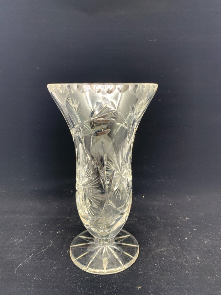 FOOTED CUT GLASS VASE.