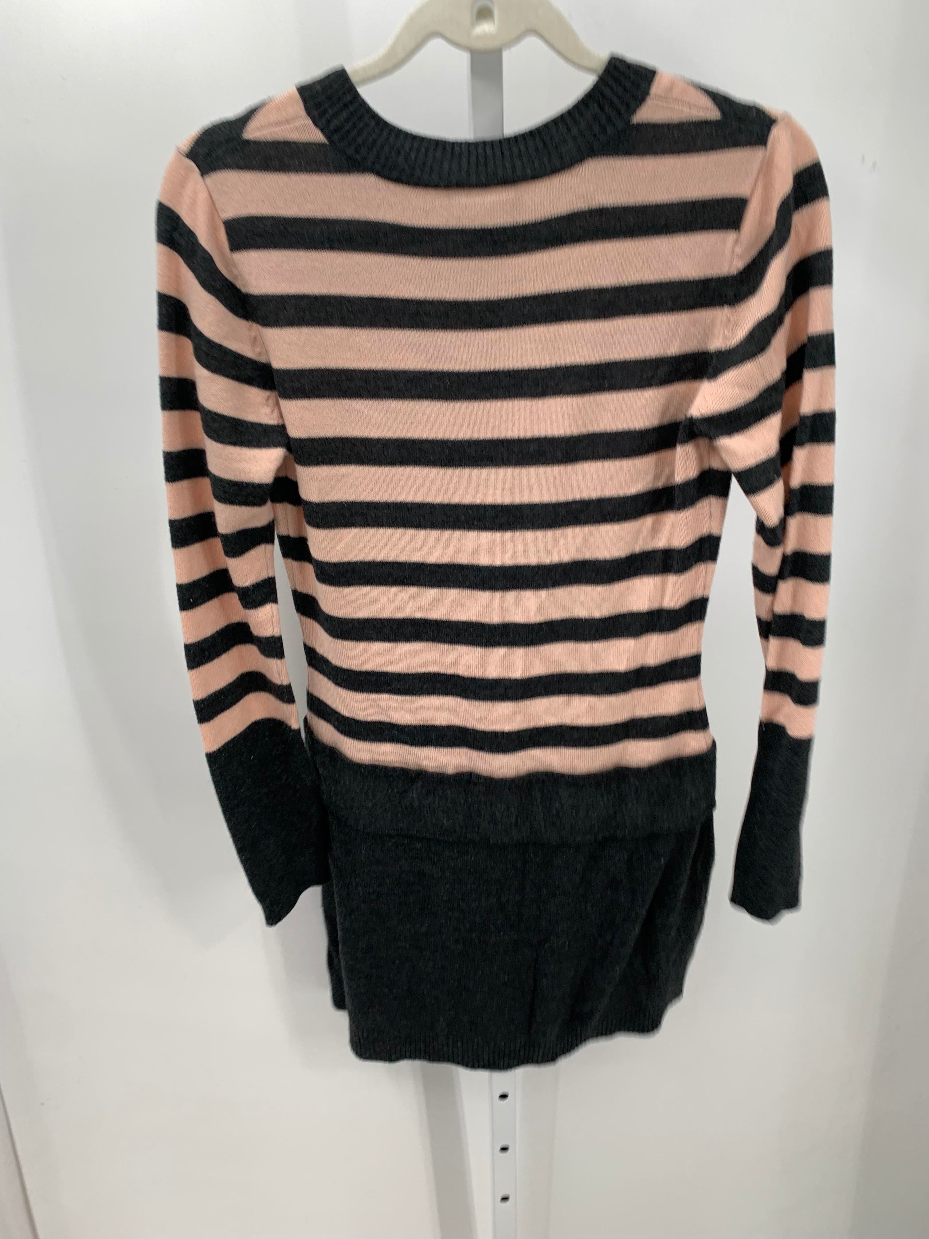 By & By Size Medium Juniors Long Sleeve Dress