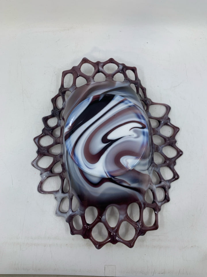 PURPLE WHITE SLAG LACE ROLLED EDGE CENTERPIECE.