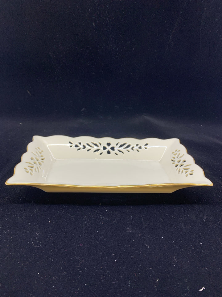 LENOX TRINKET TRAY W/GOLD TRIM.