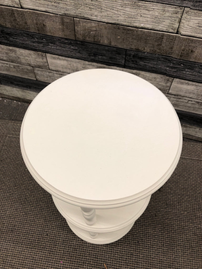 3 TIER CREAM PAINTED PLANT STAND.