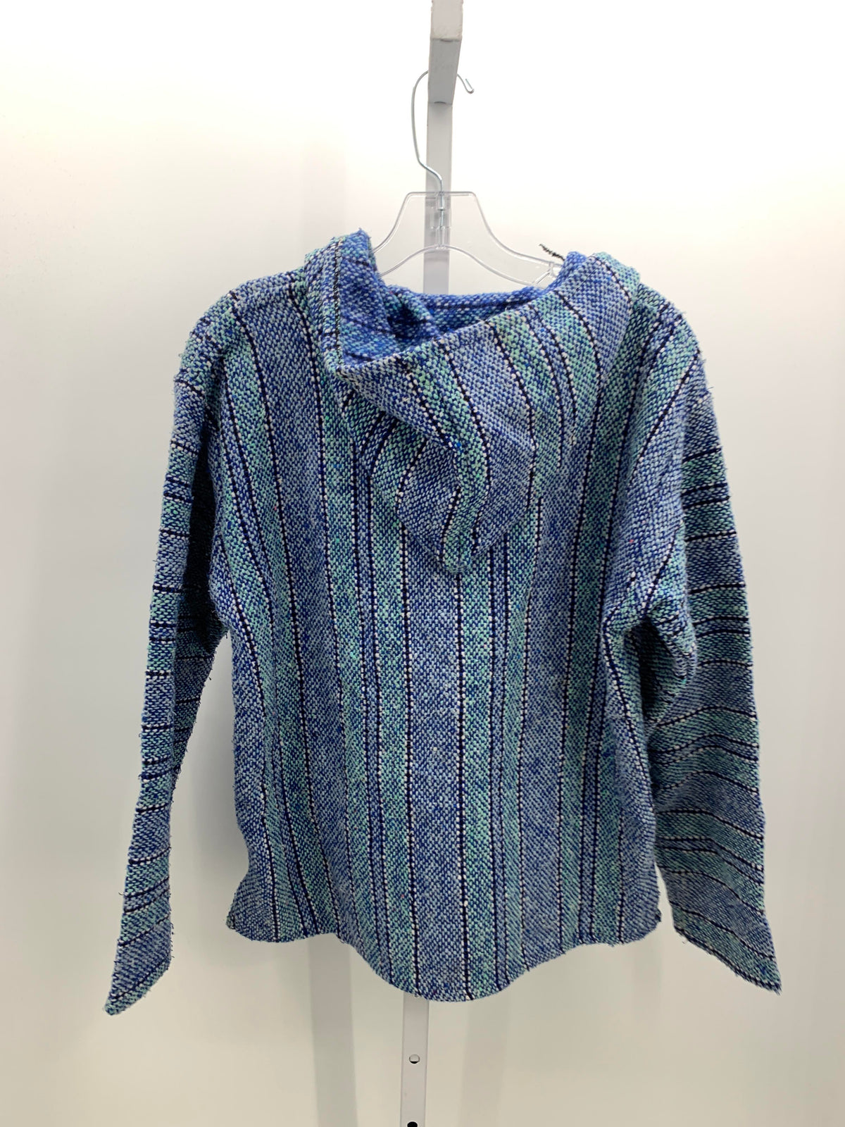 HOODED STRIPES PATTERN.