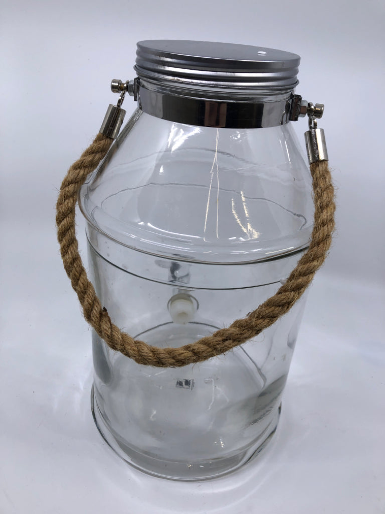GLASS BEVERAGE DISPENSER W/ROPE HANDLE.