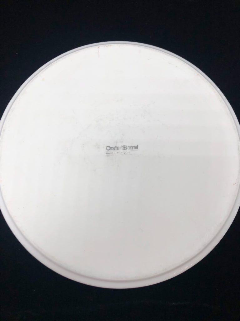 WHITE PORCELAIN CASSEROLE DISH W/EMBOSSED FRUITS AND LID.