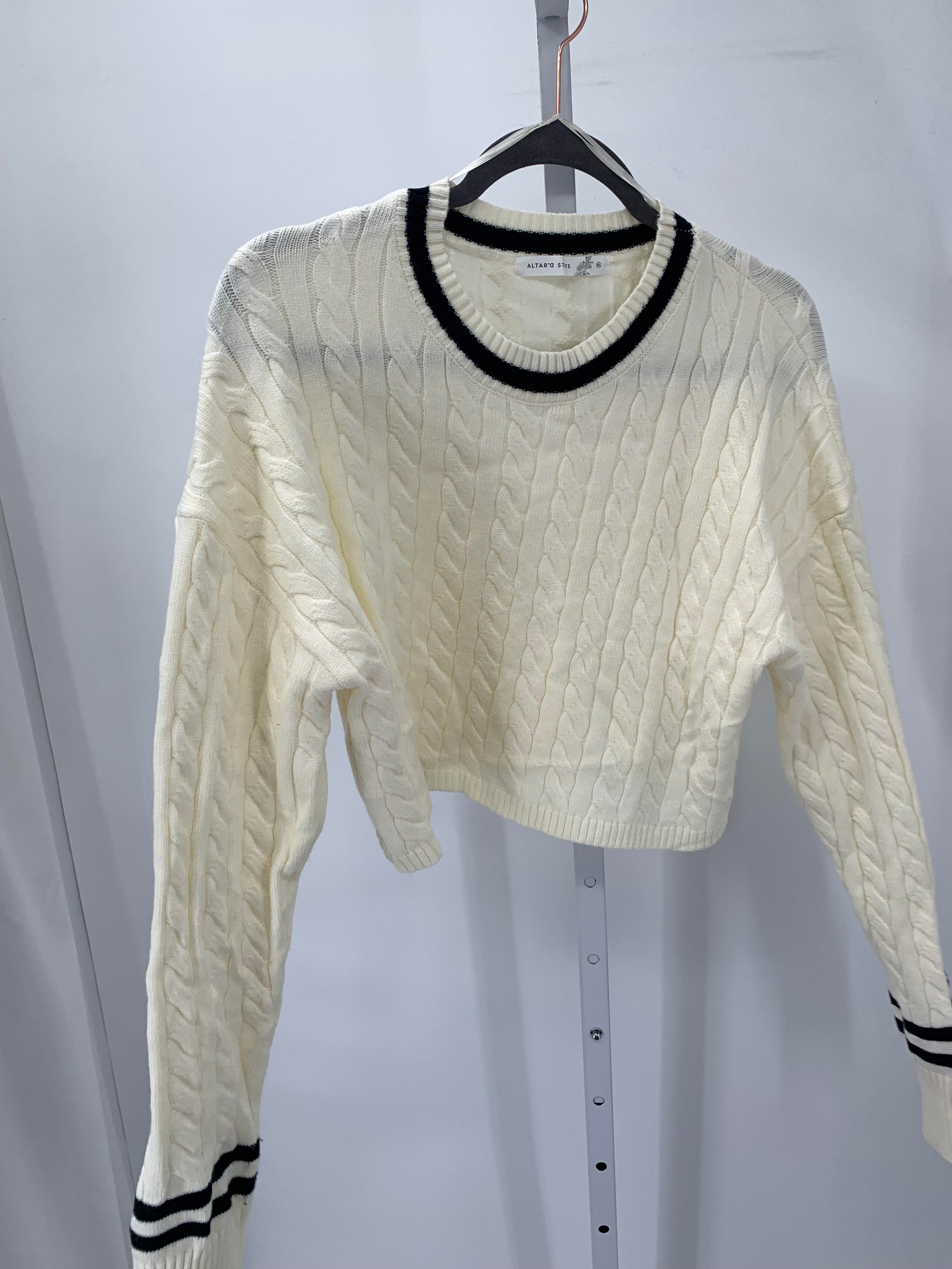 Size Extra Large Juniors Long Sleeve Sweater