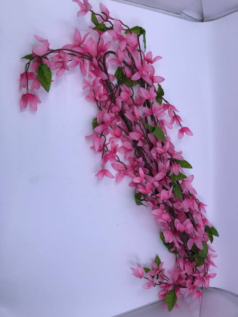 NIP FAUX PINK FORSYTHIA GARLAND.