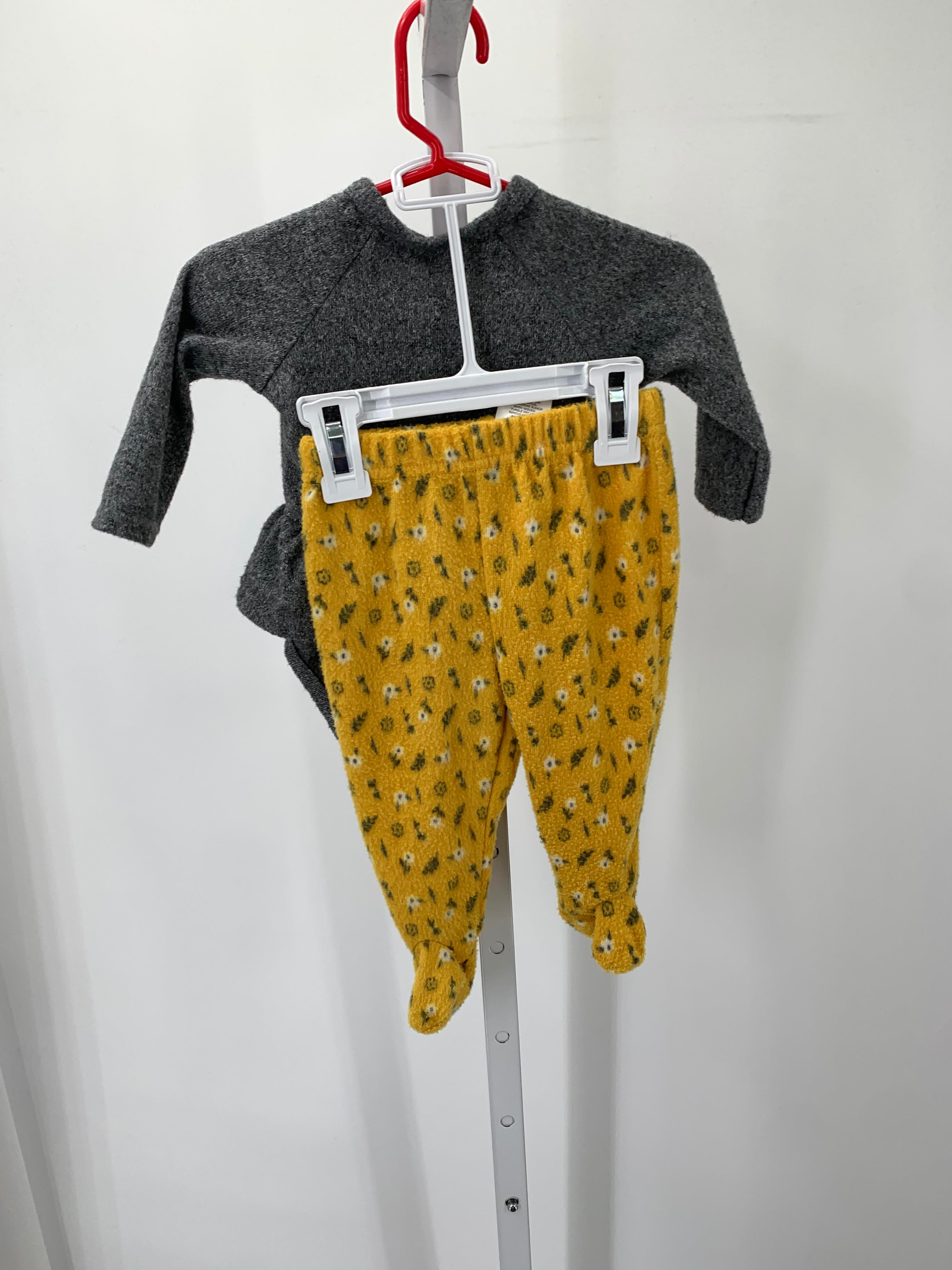 Size 3-6 Months Girls 2 Pieces