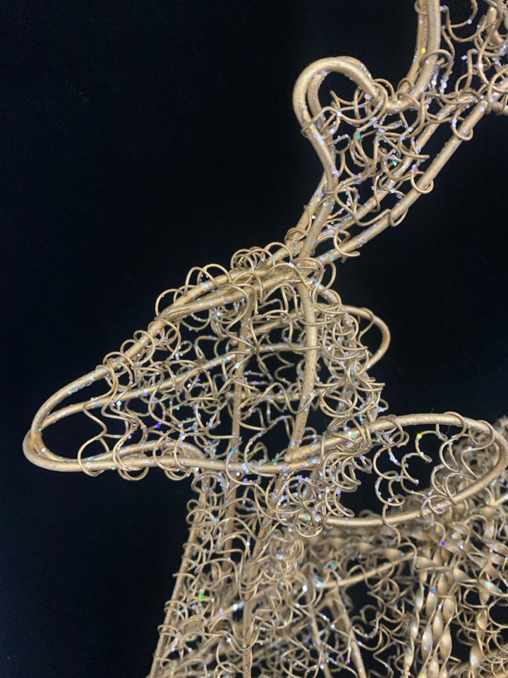 GOLD METAL REINDEER.