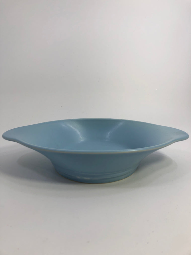 LT BLUE OVAL AU GRATIN BAKING DISH.