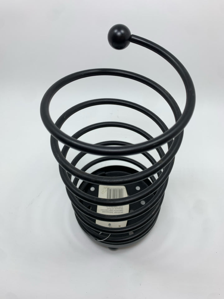 BLACK METAL SPIRAL UTENSIL HOLDER.