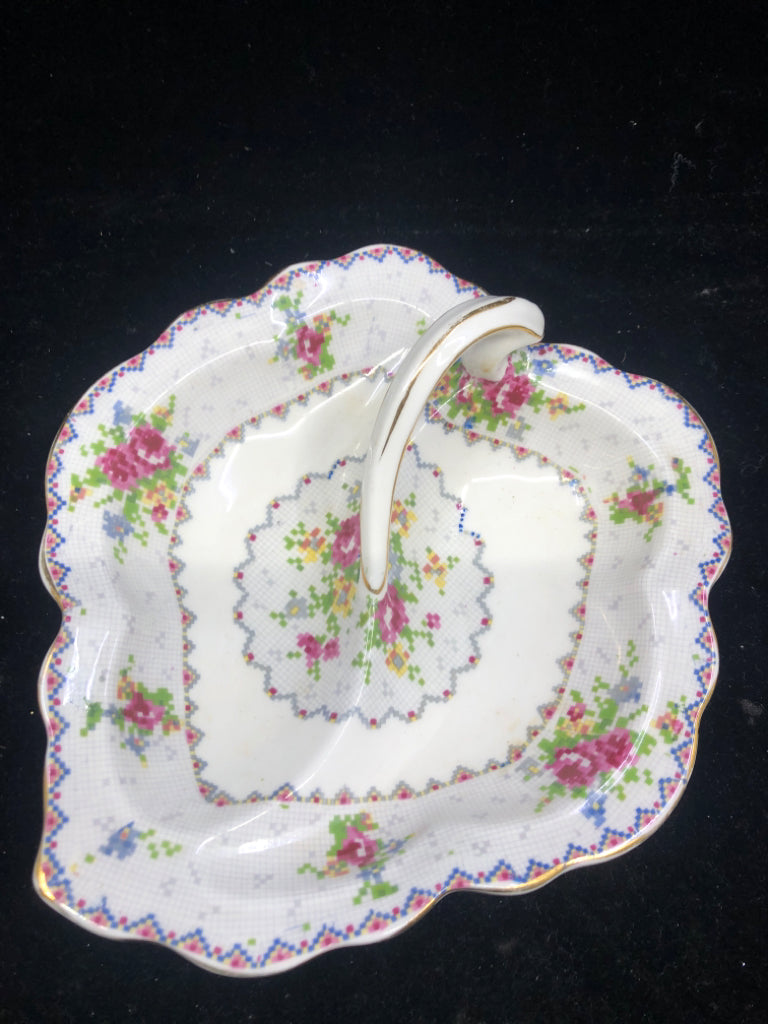 ROYAL ALBERT SWEATER PATTERN CANDY DISH W HANDLE.