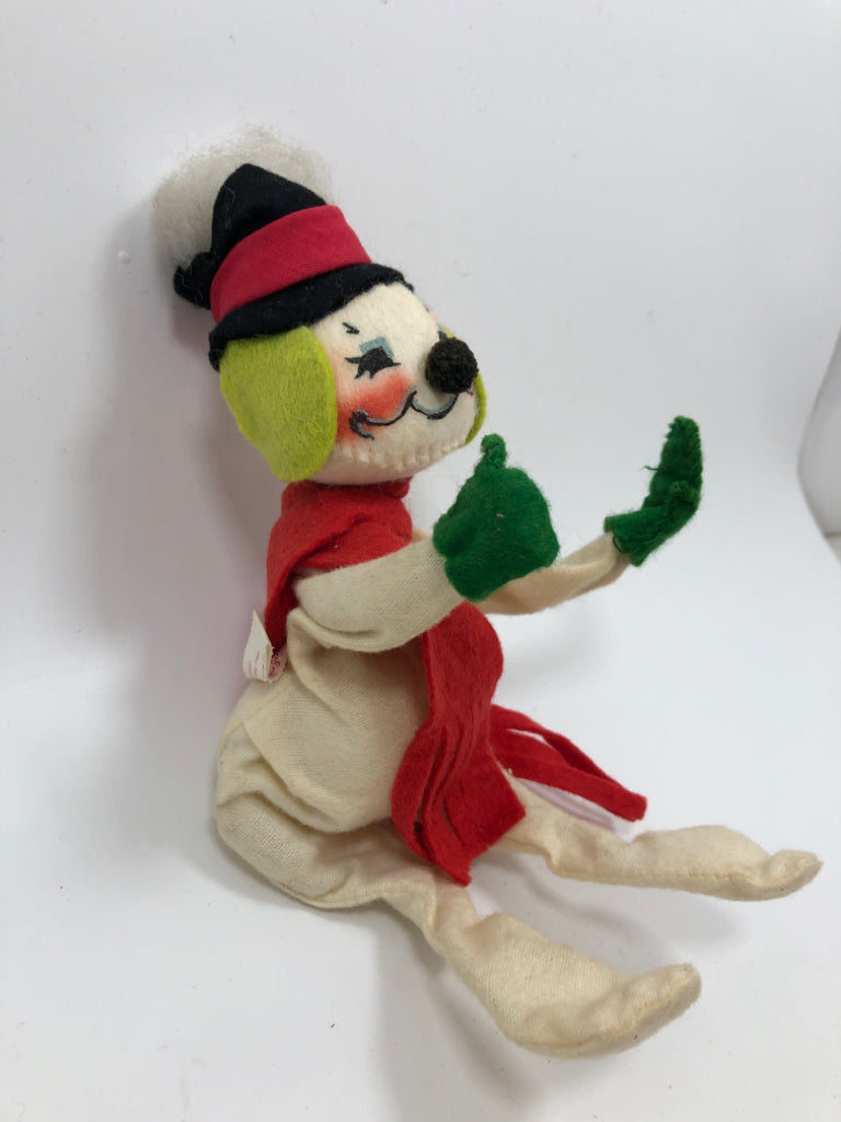 ANNALEE SNOWMAN W/LONG RED SCARF FIGURINE.