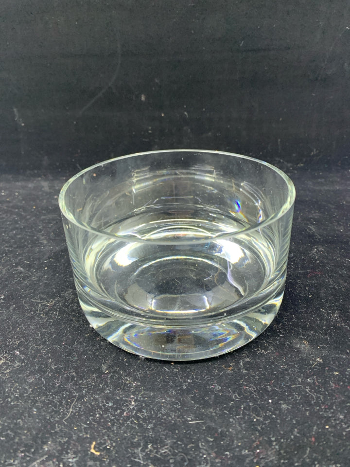 SMALL THICK GLASS BOWL.